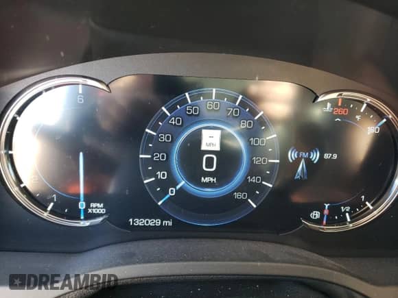 2018 Cadillac Escalade ESV Premium Luxury with VIN 1GYS4JKJ2JR221342, listed as a Copart auction lot 87886025 with 132,029 mi miles and Salvage title. Bid and sale history available at DreamBid. Image 9.