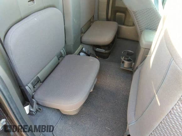 2018 Nissan Frontier SV z VIN 1N6AD0CW7JN770237, wystawiony jako IAAI lot #42067798 z przebiegiem 70 047 mil mil oraz . Historia ofert i sprzedaży dostępna na DreamBid. Obrazek 8.