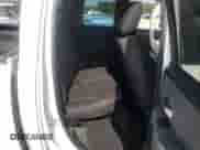 2019 Ram 1500 Big Horn z VIN 1C6RR6GT1KS731969, wystawiony jako Copart lot #60327835 z przebiegiem 131 209 mil mil oraz Szkoda całkowita • Salvage title. Historia ofert i sprzedaży dostępna na DreamBid. Obrazek 10.