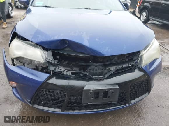 2015 Toyota Camry SE с VIN 4T1BF1FK9FU979987, выставлен на аукционе IAAI как лот 43146928 с пробегом 186 676 миль миль и . История ставок и продаж доступна на DreamBid. Изображение 6.