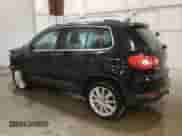 2011 Volkswagen Tiguan S с VIN WVGBV7AX9BW555801, выставлен на аукционе Copart как лот 82320045 с пробегом 169 337 миль миль и Списание • Salvage title. История ставок и продаж доступна на DreamBid. Изображение 2.