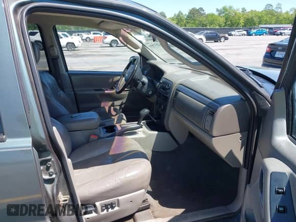 2002 Jeep Grand Cherokee с VIN 1J4GX38S12C244933, выставлен на аукционе IAAI как лот 42037931 с пробегом 171 201 миль миль и . История ставок и продаж доступна на DreamBid. Изображение 5.