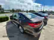 2015 Hyundai Sonata Limited с VIN 5NPE34AF2FH246728, выставлен на аукционе Copart как лот 86542165 с пробегом 114 486 миль миль и Чистый • Clean title. История ставок и продаж доступна на DreamBid. Изображение 3.