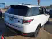 2017 Land Rover Range Rover Sport HSE z VIN SALWR2FV2HA160345, wystawiony jako IAAI lot #42390532 z przebiegiem Nie podano mil oraz . Historia ofert i sprzedaży dostępna na DreamBid. Obrazek 4.