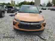 2024 Chevrolet TrailBlazer RS z VIN KL79MUSL4RB062929, wystawiony jako Copart lot #81631875 z przebiegiem 33 474 mil mil oraz Nie do naprawy • Non repairable. Historia ofert i sprzedaży dostępna na DreamBid. Obrazek 5.