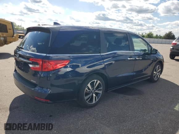 2024 Honda Odyssey Touring с VIN 5FNRL6H82RB036802, выставлен на аукционе Copart как лот 69611275 с пробегом 18 899 миль миль и Списание • Salvage title. История ставок и продаж доступна на DreamBid. Изображение 3.