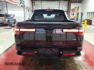 2023 Hyundai Santa Cruz SEL z VIN 5NTJBDAE5PH068826, wystawiony jako Copart lot #89823385 z przebiegiem 29 171 mil mil oraz Szkoda całkowita • Salvage title. Historia ofert i sprzedaży dostępna na DreamBid. Obrazek 6.