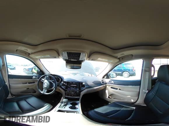 2019 Jeep Grand Cherokee Limited X с VIN 1C4RJEBG0KC802786, выставлен на аукционе IAAI как лот 43195750 с пробегом 108 360 миль миль и . История ставок и продаж доступна на DreamBid. Изображение 18.