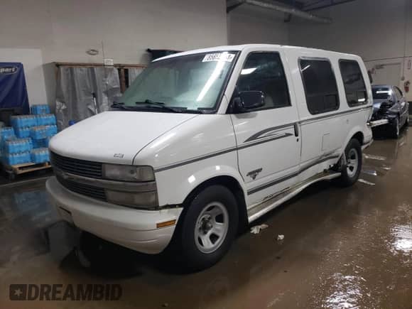 1999 Chevrolet Astro Cargo YF7 Upfitter с VIN 1GBDM19W9XB109577, выставлен на аукционе Copart как лот 85655254 с пробегом 199 478 миль миль и Списание • Salvage title. История ставок и продаж доступна на DreamBid. Изображение 1.