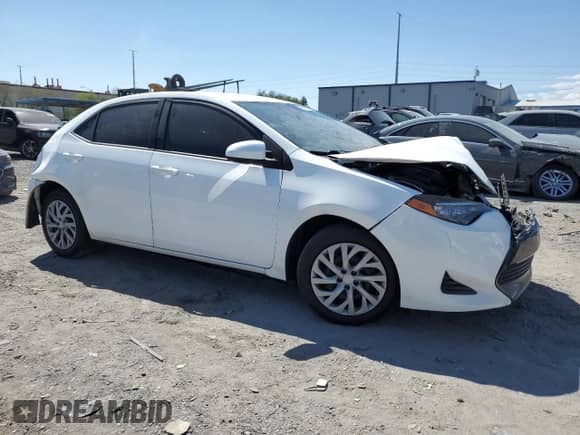 2019 Toyota Corolla L z VIN 5YFBURHE4KP857433, wystawiony jako Copart lot #80720175 z przebiegiem 88 677 mil mil oraz Szkoda całkowita • Salvage title. Historia ofert i sprzedaży dostępna na DreamBid. Obrazek 4.
