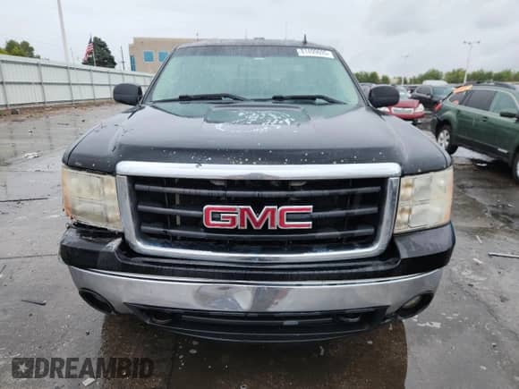 2008 GMC Sierra 1500 SLT with VIN 1GTEK19J78Z254877, listed as a Copart auction lot 81499695 with 320,869 mi miles and Salvage title. Bid and sale history available at DreamBid. Image 5.