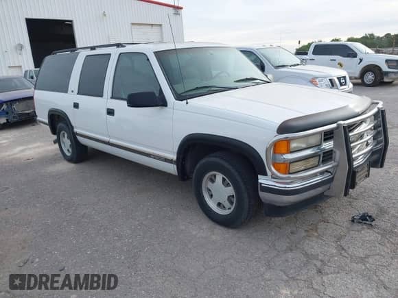 1998 Chevrolet Suburban с VIN 3GNEC16R4WG135454, выставлен на аукционе IAAI как лот 42237715 с пробегом 212 662 миль миль и . История ставок и продаж доступна на DreamBid. Изображение 1.