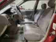 2000 Chevrolet Prizm LSi с VIN 1Y1SK5289YZ401410, выставлен на аукционе Copart как лот 57581435 с пробегом Не указан миль и На запчасти • Non repairable. История ставок и продаж доступна на DreamBid. Изображение 7.