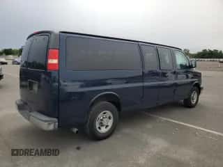 2013 Chevrolet Express Passenger LT z VIN 1GAZG1FAXD1157875, wystawiony jako Copart lot #66847615 z przebiegiem 21 966 mil mil oraz Szkoda całkowita • Salvage title. Historia ofert i sprzedaży dostępna na DreamBid. Obrazek 3.