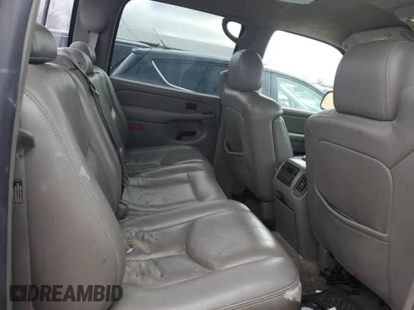 2005 Chevrolet Silverado 1500HD LS с VIN 1GCGK13U55F841748, выставлен на аукционе Copart как лот 86821734 с пробегом 145 975 миль миль и Списание • Salvage title. История ставок и продаж доступна на DreamBid. Изображение 10.