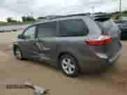 2019 Toyota Sienna LE Auto Access Seat с VIN 5TDKZ3DC5KS972195, выставлен на аукционе Copart как лот 80389185 с пробегом 151 495 миль миль и Списание • Salvage title. История ставок и продаж доступна на DreamBid. Изображение 2.