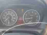 2007 BMW 3 Series 328i z VIN WBAVC53547FZ73971, wystawiony jako IAAI lot #43293178 z przebiegiem 137 616 mil mil oraz . Historia ofert i sprzedaży dostępna na DreamBid. Obrazek 7.