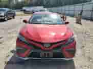 2023 Toyota Camry Hybrid XSE с VIN 4T1K31AK9PU055647, выставлен на аукционе Copart как лот 85590585 с пробегом 23 200 миль миль и Списание • Salvage title. История ставок и продаж доступна на DreamBid. Изображение 5.