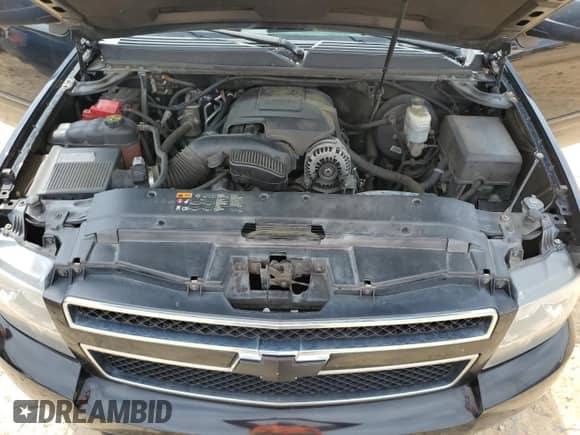 2013 Chevrolet Tahoe LS with VIN 1GNSKAE07DR113292, listed as a Copart auction lot 60245585 with 169,172 mi miles and Clean title. Bid and sale history available at DreamBid. Image 12.