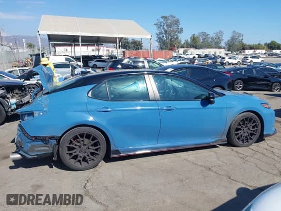 2022 Toyota Camry TRD с VIN 4T1KZ1AK7NU065296, выставлен на аукционе IAAI как лот 43007929 с пробегом 109 033 миль миль и . История ставок и продаж доступна на DreamBid. Изображение 13.