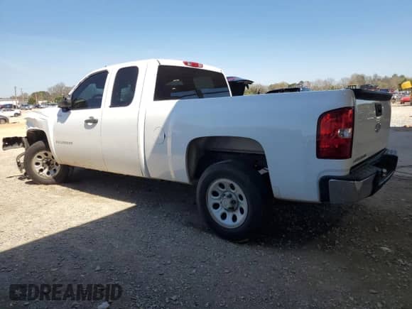 2008 Chevrolet Silverado 1500 Work Truck with VIN 1GCEC19X58Z290133, listed as a Copart auction lot 50513115 with 182,026 mi miles and Salvage title. Bid and sale history available at DreamBid. Image 2.