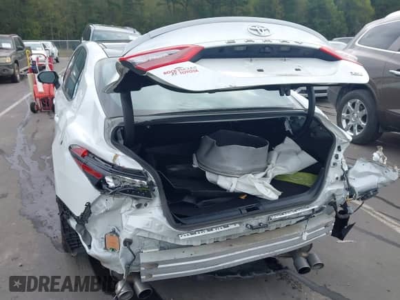 2022 Toyota Camry TRD с VIN 4T1KZ1AK0NU068167, выставлен на аукционе IAAI как лот 43437191 с пробегом 79 018 миль миль и . История ставок и продаж доступна на DreamBid. Изображение 21.