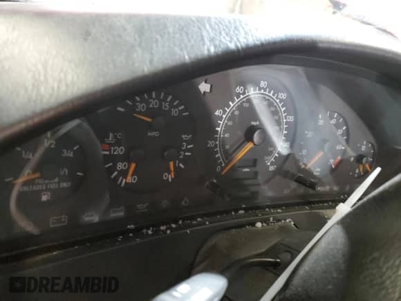 1997 Mercedes-Benz SL 500 с VIN WDBFA63F9VF143994, выставлен на аукционе Copart как лот 81814144 с пробегом Не указан миль и Списание • Salvage title. История ставок и продаж доступна на DreamBid. Изображение 9.