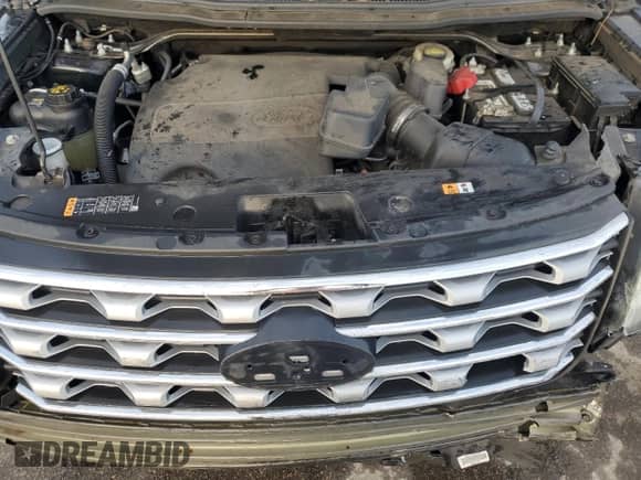 2017 Ford Explorer Limited z VIN 1FM5K7F88HGB81952, wystawiony jako Copart lot #83954605 z przebiegiem 110 880 mil mil oraz Szkoda całkowita • Salvage title. Historia ofert i sprzedaży dostępna na DreamBid. Obrazek 12.