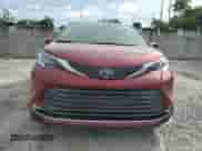 2023 Toyota Sienna Limited с VIN 5TDZRKEC1PS169592, выставлен на аукционе Copart как лот 80927884 с пробегом 9 431 миль миль и Списание • Salvage title. История ставок и продаж доступна на DreamBid. Изображение 5.