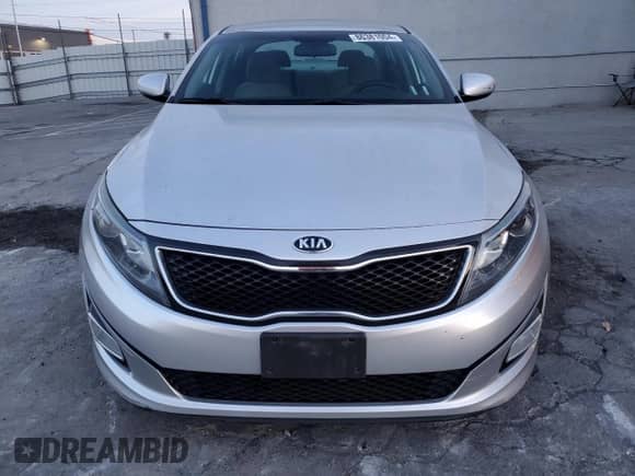 2015 Kia Optima LX z VIN 5XXGM4A70FG380552, wystawiony jako Copart lot #86381004 z przebiegiem 84 514 mil mil oraz Szkoda całkowita • Salvage title. Historia ofert i sprzedaży dostępna na DreamBid. Obrazek 5.