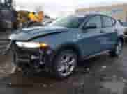 2024 Dodge Hornet R/T Plus z VIN ZACPDFDW0R3A22888, wystawiony jako Copart lot #42756115 z przebiegiem 14 846 mil mil oraz Szkoda całkowita • Salvage title. Historia ofert i sprzedaży dostępna na DreamBid. Obrazek 1.