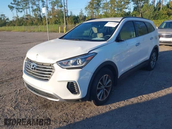 2017 Hyundai Santa Fe SE with VIN KM8SM4HF2HU198271, listed as a IAAI auction lot 43471980 with 108,153 mi miles and . Bid and sale history available at DreamBid. Image 2.
