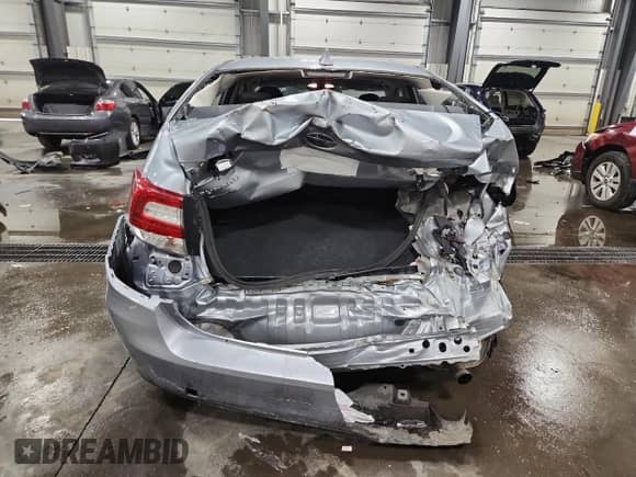 2017 Subaru Impreza Premium с VIN 4S3GKAB61H3609561, выставлен на аукционе Copart как лот 80363265 с пробегом 60 645 миль миль и Списание • Salvage title. История ставок и продаж доступна на DreamBid. Изображение 6.