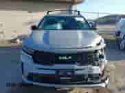 2022 Kia Sorento EX with VIN 5XYRH4LF6NG157850, listed as a IAAI auction lot 43308039 with 47,623 mi miles and . Bid and sale history available at DreamBid. Image 13.