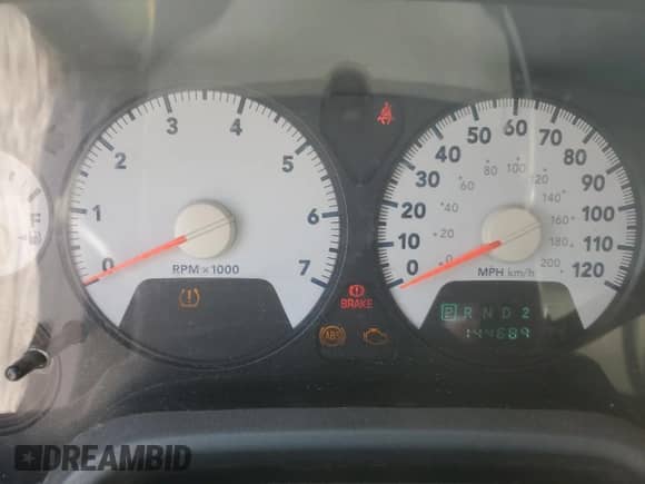2008 Dodge 1500 ST z VIN 1D7HA18K78J205273, wystawiony jako Copart lot #59507875 z przebiegiem 144 689 mil mil oraz Szkoda całkowita • Salvage title. Historia ofert i sprzedaży dostępna na DreamBid. Obrazek 9.