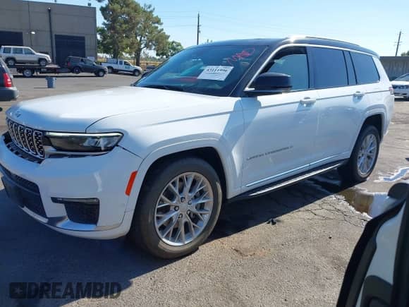 2021 Jeep Grand Cherokee Summit Reserve with VIN 1C4RJKEG7M8131925, listed as a IAAI auction lot 43111996 with 36,997 mi miles and . Bid and sale history available at DreamBid. Image 2.
