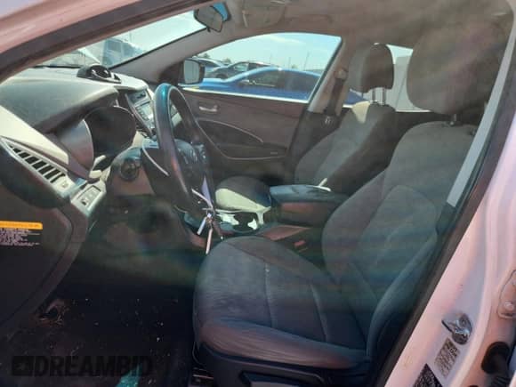 2015 Hyundai Santa Fe with VIN 5XYZT3LB6FG304983, listed as a Copart auction lot 90038825 with 167,634 mi miles and Clean title. Bid and sale history available at DreamBid. Image 7.