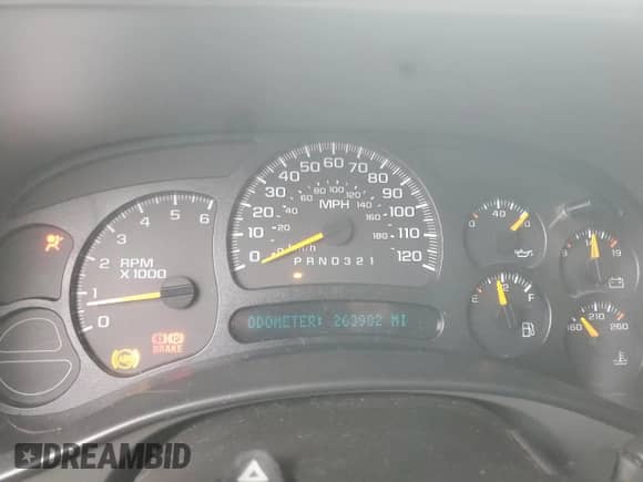2006 GMC Sierra 1500 SLE с VIN 1GTEC14T96Z111142, выставлен на аукционе Copart как лот 84715684 с пробегом 263 982 миль миль и Списание • Salvage title. История ставок и продаж доступна на DreamBid. Изображение 9.