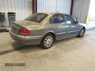 2004 Hyundai Sonata GLS with VIN KMHWF35H34A969232, listed as a IAAI auction lot 43543635 with 142,476 mi miles and . Bid and sale history available at DreamBid. Image 4.