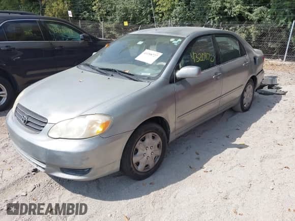2004 Toyota Corolla CE z VIN 1NXBR32E44Z249209, wystawiony jako IAAI lot #43208727 z przebiegiem 299 999 mil mil oraz . Historia ofert i sprzedaży dostępna na DreamBid. Obrazek 2.