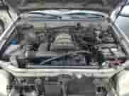 2002 Toyota Tundra SR5 z VIN 5TBRT34142S281716, wystawiony jako Copart lot #81994505 z przebiegiem Nie podano mil oraz Szkoda całkowita • Salvage title. Historia ofert i sprzedaży dostępna na DreamBid. Obrazek 11.