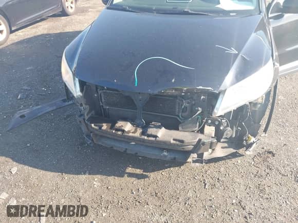 2010 Volkswagen Tiguan SE с VIN WVGBV7AX3AW537129, выставлен на аукционе IAAI как лот 42655677 с пробегом 93 487 миль миль и . История ставок и продаж доступна на DreamBid. Изображение 6.