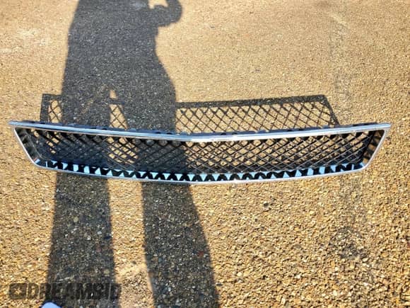 2010 Chevrolet Tahoe LS with VIN 1GNUCAE05AR266352, listed as a Copart auction lot 80311695 with 196,521 mi miles and Salvage title. Bid and sale history available at DreamBid. Image 13.