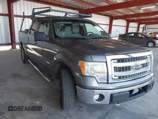 2013 Ford F-150 XLT с VIN 1FTFW1ET4DKD54969, выставлен на аукционе IAAI как лот 43426904 с пробегом 267 252 миль миль и . История ставок и продаж доступна на DreamBid. Изображение 1.