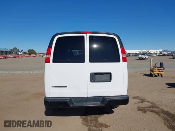 2019 Chevrolet Express Passenger LS с VIN 1GAZGNFP5K1278693, выставлен на аукционе IAAI как лот 41299257 с пробегом 134 845 миль миль и . История ставок и продаж доступна на DreamBid. Изображение 16.
