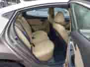 2013 Hyundai Elantra GLS z VIN 5NPDH4AE9DH179160, wystawiony jako IAAI lot #43184155 z przebiegiem 38 866 mil mil oraz . Historia ofert i sprzedaży dostępna na DreamBid. Obrazek 8.