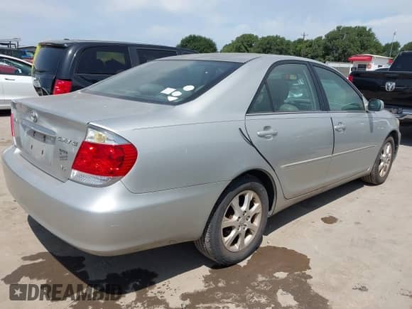 2005 Toyota Camry LE с VIN 4T1BF30K25U606910, выставлен на аукционе IAAI как лот 42322892 с пробегом 144 835 миль миль и . История ставок и продаж доступна на DreamBid. Изображение 4.
