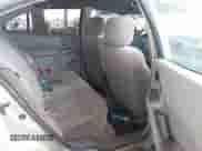 2001 Pontiac Grand Am SE z VIN 1G2NE52T81M582634, wystawiony jako IAAI lot #42652160 z przebiegiem Nie podano mil oraz . Historia ofert i sprzedaży dostępna na DreamBid. Obrazek 8.