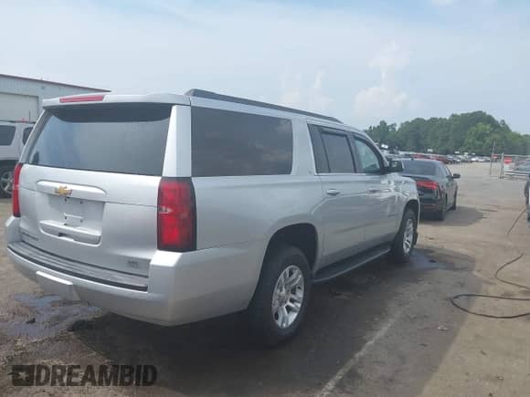 2019 Chevrolet Suburban LT с VIN 1GNSKHKC6KR368147, выставлен на аукционе IAAI как лот 42579548 с пробегом 98 344 миль миль и . История ставок и продаж доступна на DreamBid. Изображение 4.