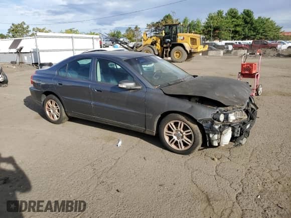 2007 Volvo S60 2.5L Turbo с VIN YV1RH592172609012, выставлен на аукционе Copart как лот 80664935 с пробегом 100 895 миль миль и Списание • Salvage title. История ставок и продаж доступна на DreamBid. Изображение 4.